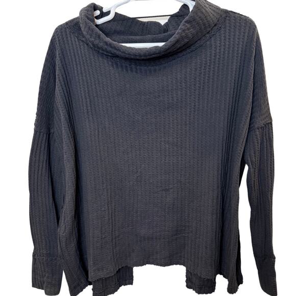 Free People Women’s Waffle Knit Turtleneck Top Size L - Picture 1 of 8